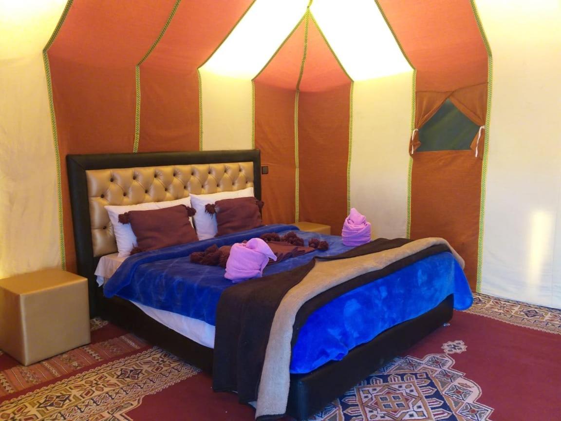 Отель Ammar Luxury Camp Мерзуга Экстерьер фото