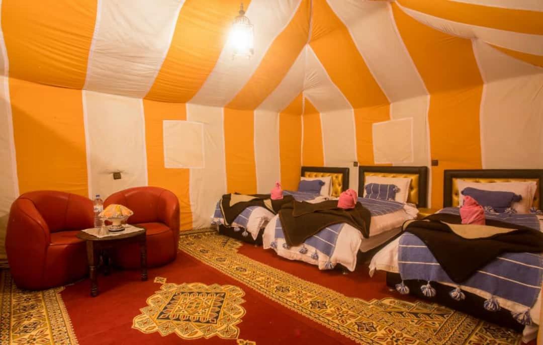 Отель Ammar Luxury Camp Мерзуга Экстерьер фото