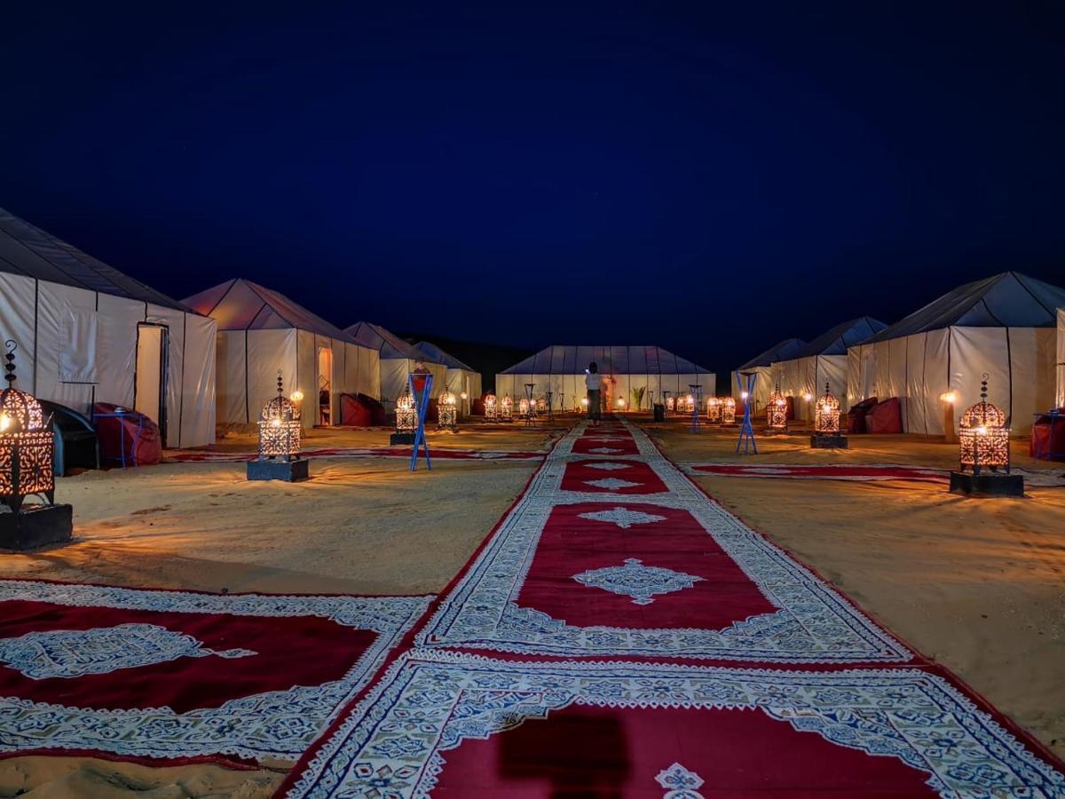Отель Ammar Luxury Camp Мерзуга Экстерьер фото