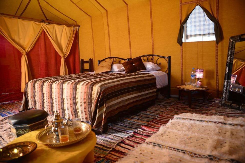 Отель Ammar Luxury Camp Мерзуга Экстерьер фото